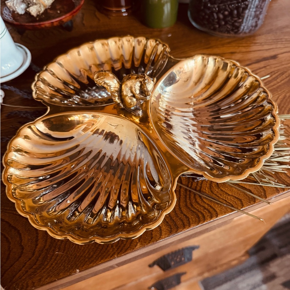 Squirrel Gold 3 part Shell-Shaped Serving Dish